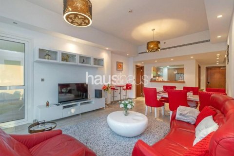 Appartement te huur in Palm Jumeirah, Dubai, VAE 2 slaapkamers, 161 vr.m., nr 626615 - foto 4
