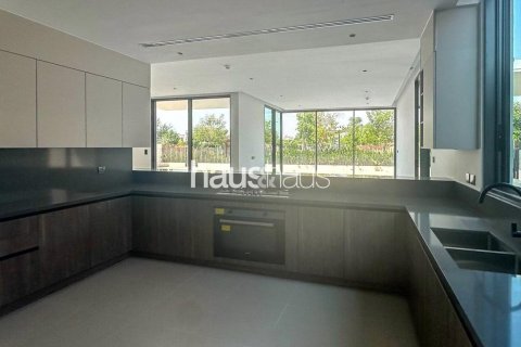 Huvila Tilal Al Ghaf, Dubai, Arabiemiraatit 5 makuuhuonetta, 637 m2 № 626618 - kuva 13