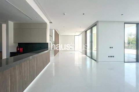 Huvila Tilal Al Ghaf, Dubai, Arabiemiraatit 5 makuuhuonetta, 637 m2 № 626618 - kuva 11