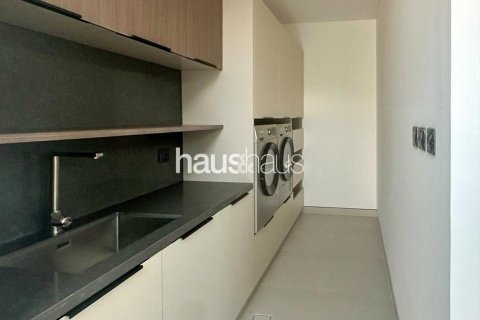 Huvila Tilal Al Ghaf, Dubai, Arabiemiraatit 5 makuuhuonetta, 637 m2 № 626618 - kuva 14