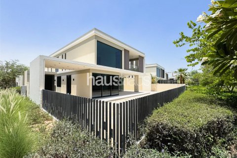 Villa in Tilal Al Ghaf, Dubai, UAE 5 bedrooms, 637 sq.m. № 626618