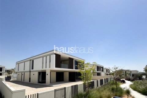 Villa asukohaga Tilal Al Ghaf, Dubai, AÜE: 5 magamistoaga, 689 m² Nr 626629