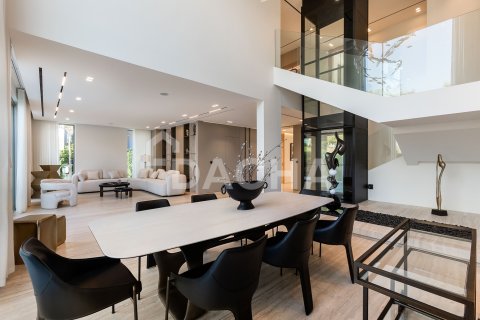 Jumeirah Islands, Dubai, BAE’de satılık villa 5 yatak odası, 585 m&sup2; No 766077 - fotoğraf 7