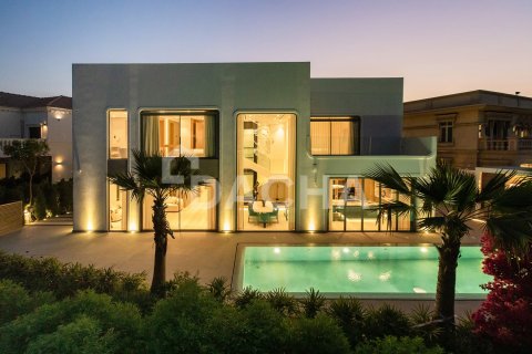 Jumeirah Islands, Dubai, BAE’de satılık villa 5 yatak odası, 585 m&sup2; No 766077 - fotoğraf 30