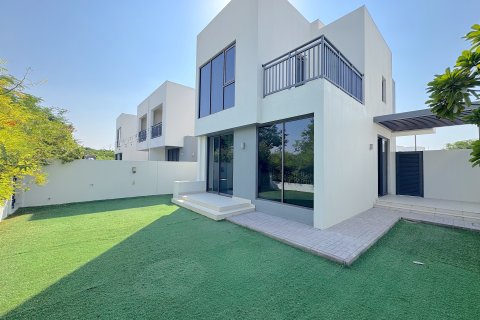 Shtëpi në qytet në Dubai Hills Estate, Dubai, Emiratet e Bashkuara Arabe 4 dhoma gjumi, 269.23 m2. № 750614