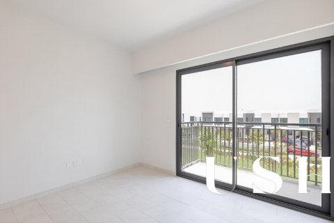 Dubai Land, Dubai, UAE의 판매용 타운하우스 침실 3개, 161제곱미터 번호 620449 - 사진 15