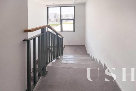 Villa in Dubai Land, Dubai, UAE 3 bedrooms, 161 sq.m. № 620646 - photo 20