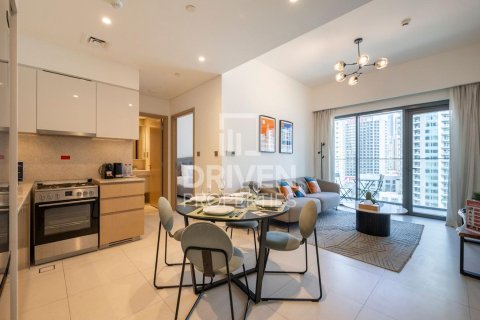 Apartment til leje i Downtown Dubai (Downtown Burj Dubai), Dubai, UAE 1 soveværelse, 60.39 kvm № 762660 - foto 2