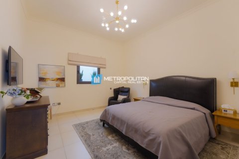 Vila na Yas Island, Abu Dhabi, SAE 5 spální, 670.6 m2 č. 632102 - Fotografia 8