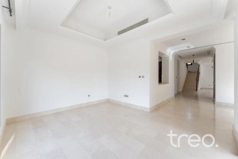 Villa in Arabian Ranches, Dubai, UAE 4 bedrooms, 317.91 sq.m. № 753637 - photo 5