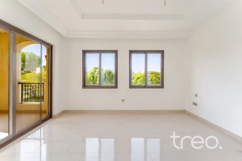 Villa in Arabian Ranches, Dubai, UAE 4 bedrooms, 317.91 sq.m. № 753637 - photo 10