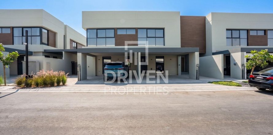 Villa en Dubai, EAU 3 dormitorios, 281.59 m² № 762416