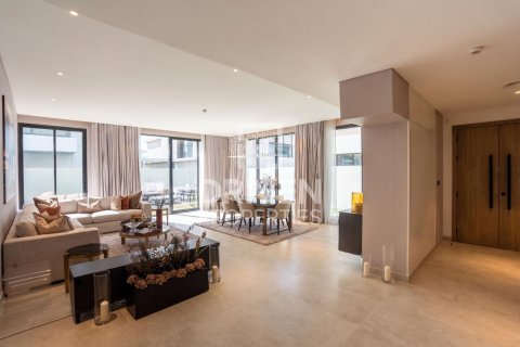 Villa en venta en Dubai, EAU 3 dormitorios, 281.59 m2 № 762416 - foto 2