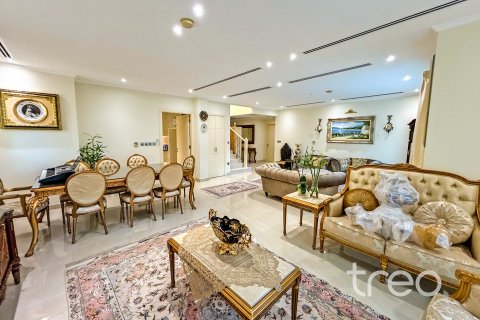 Jumeirah Park, Dubai, UAE의 임대용 빌라 침실 4개, 314.01제곱미터 번호 733520 - 사진 3