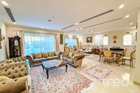 Jumeirah Park, Dubai, UAE의 임대용 빌라 침실 4개, 314.01제곱미터 번호 733520 - 사진 8