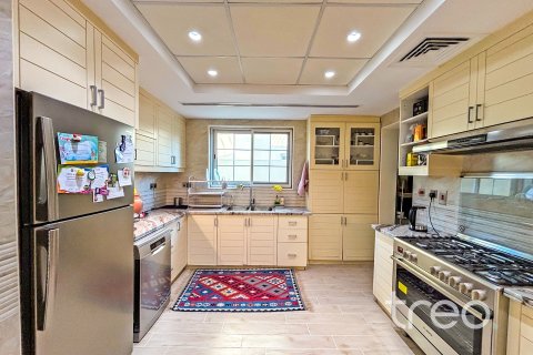 Jumeirah Park, Dubai, UAE의 임대용 빌라 침실 4개, 314.01제곱미터 번호 733520 - 사진 11