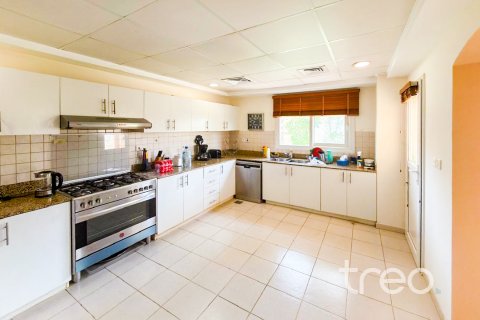 Vila v Meadows, Dubai, SAE 3 ložnice, 51.75 m² Č.: 733517 - fotografie 2