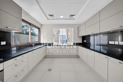 Vilë në Meydan, Dubai, Emiratet e Bashkuara Arabe 6 dhoma gjumi, 554.82 m2. № 746539 - Foto 20