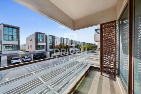 Vilë në Meydan, Dubai, Emiratet e Bashkuara Arabe 6 dhoma gjumi, 554.82 m2. № 746539 - Foto 25