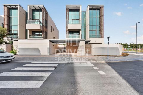 Villa in Meydan, Dubai, VAE: 6 Schlafzimmer, 554.82 m2 Nr. 746539