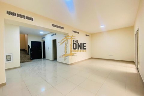 Vila u gradu Mina Al Arab, Ras Al Khaimah, UAE 3 spavaće sobe, 205.8 m2 Br. 579590 - Slika 2