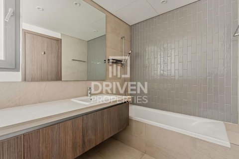 Kaupunkipientalo Tilal Al Ghaf, Dubai, Arabiemiraatit 4 makuuhuonetta, 201.88 m2 № 765562 - kuva 12