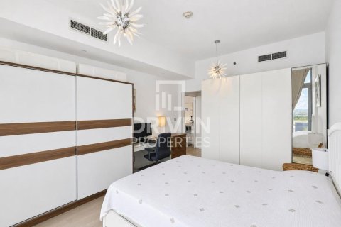 Apartment in Palm Jumeirah, Dubai, UAE 1 bedroom, 106.1 sq.m. № 765567 - photo 6