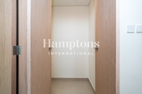 Apartamento para arrendamento em The Views, Dubai, EAU 2 quartos, 112.87714500 m2 № 751384 - foto 2