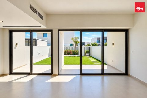 Villa itt: Dubai, EAE, 3 hálószoba, 174 m², azonosító: 769214 - fénykép 3