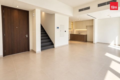 Villa itt: Dubai, EAE, 3 hálószoba, 174 m², azonosító: 769214 - fénykép 2