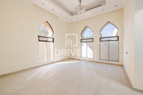 Villa uthyres i Al Quoz, Dubai, UAE 7 sovrum, 1114.84 kvm Nr. 757266 - fotografi 5