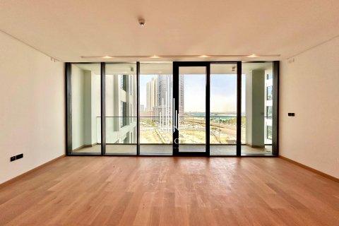 Huoneisto Al Reem Island, Abu Dhabi, Arabiemiraatit 2 makuuhuonetta, 151.8 m2 № 585213 - kuva 2