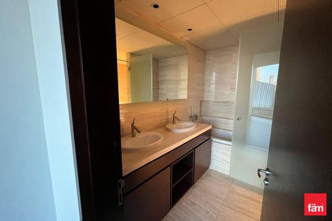 Müüa korter asukohaga Downtown Dubai (Downtown Burj Dubai), AÜE: 2 magamistoaga, 152.3 m² Nr 645877 - pilt 6