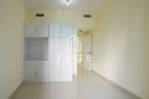 Lägenhet till försäljning i Dubai Marina, Dubai, UAE 3 sovrum, 123 kvm Nr. 762966 - fotografi 9