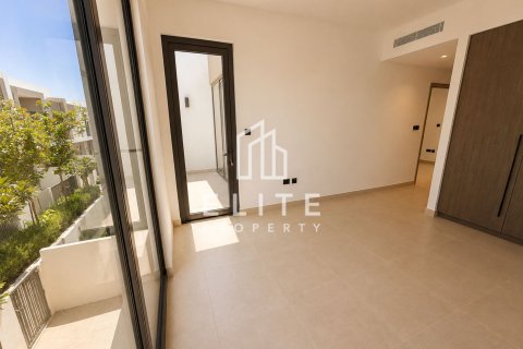 Radový dom v Tilal Al Ghaf, Dubai, SAE 3 spálne, 140 m2 č. 762968 - Fotografia 1