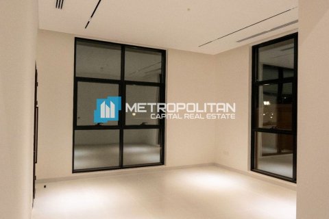 Huvila Yas Island, Abu Dhabi, Arabiemiraatit 5 makuuhuonetta, 672.1 m2 № 690667 - kuva 5