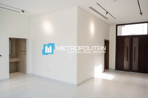 Huvila Yas Island, Abu Dhabi, Arabiemiraatit 5 makuuhuonetta, 672.1 m2 № 690667 - kuva 2