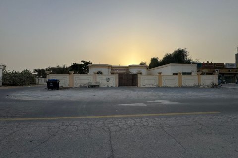 Villa sa Shamal Julphar, Ras Al Khaimah, UAE 901 sq.m. № 735248 - larawan 2