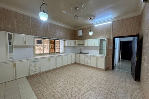 Купити віллу в Seih Al Ghubb, Рас-эль-Хайма, ОАЕ 5 спалень, 929м2, № 735245 - фото 14