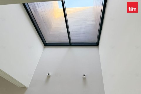 Vilă de închiriat în Dubai, EAU 3 dormitoare, 125 mp. №739800 - poză 19