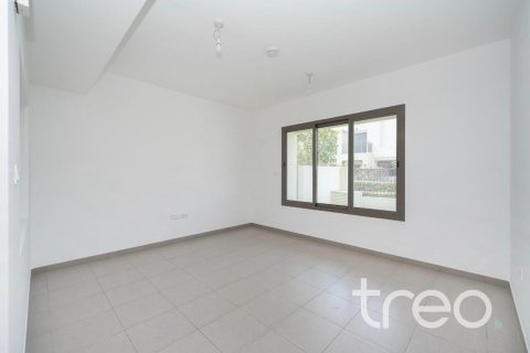 Villa in Town Square, Dubai, UAE 3 bedrooms, 196.77 sq.m. № 755460 - photo 20
