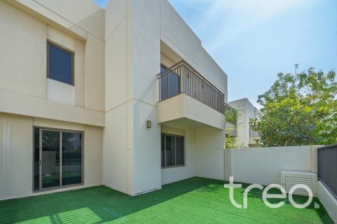 Villa in Town Square, Dubai, UAE 3 bedrooms, 196.77 sq.m. № 755460
