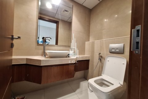 Huoneisto Al Reem Island, Abu Dhabi, Arabiemiraatit 2 makuuhuonetta, 129.1 m2 № 482179 - kuva 16