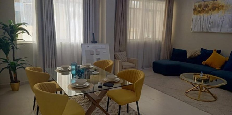 Huoneisto Al Yasmeen, Ajman, Arabiemiraatit 2 makuuhuonetta, 128 m2 № 681471