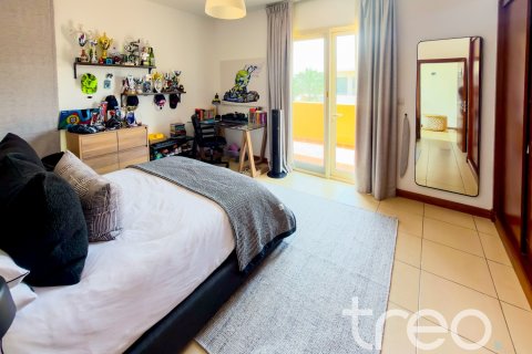 Villa in Arabian Ranches, Dubai, UAE 5 bedrooms, 450.49 sq.m. № 753620 - photo 21