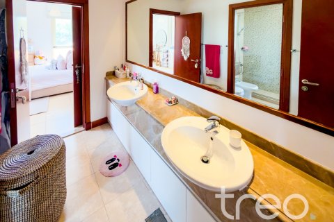 Villa in Arabian Ranches, Dubai, UAE 5 bedrooms, 450.49 sq.m. № 753620 - photo 22