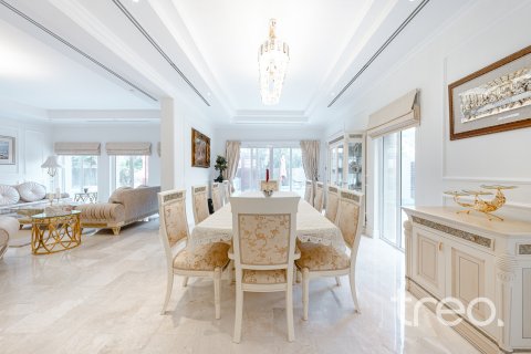Villa in Arabian Ranches, Dubai, UAE 7 bedrooms, 505.67 sq.m. № 753618 - photo 7