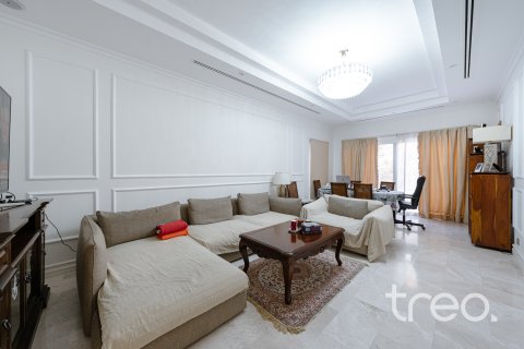 Villa in Arabian Ranches, Dubai, UAE 7 bedrooms, 505.67 sq.m. № 753618 - photo 12