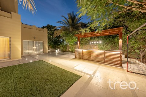 Villa in Arabian Ranches, Dubai, UAE 7 bedrooms, 505.67 sq.m. № 753618 - photo 28