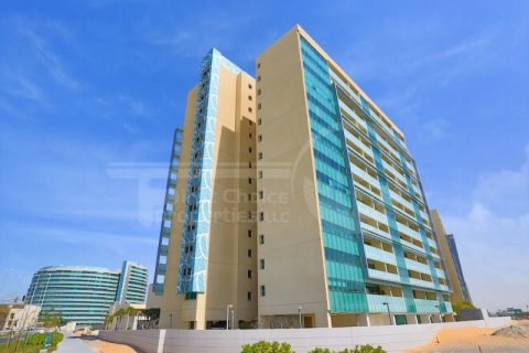 آپارتمان در Al Raha Beach، Abu Dhabi ، امارات متحده عربی 2 خوابه ، 138.9 متر مربع.  شماره 410502